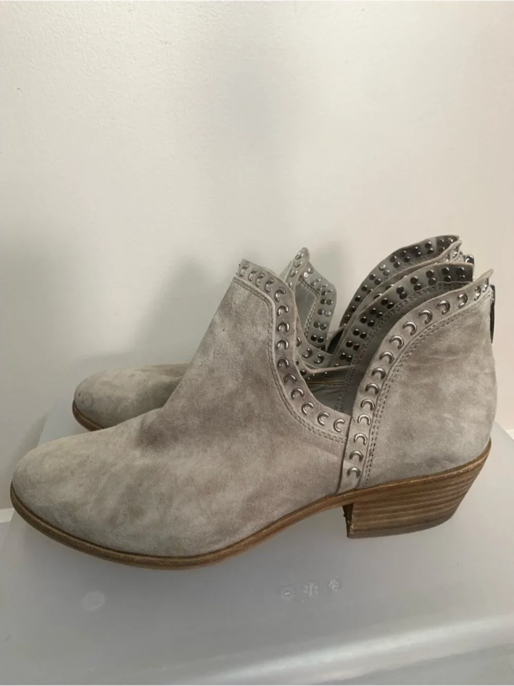 Vince Camuto Leather Suede Western Studded Boot 9.5